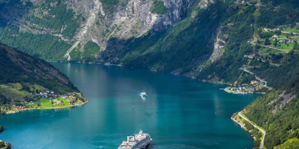 https://blog.logitravel.it/wp-content/uploads/2018/07/1000076_fiordi-dimensione-rettangolare.jpg