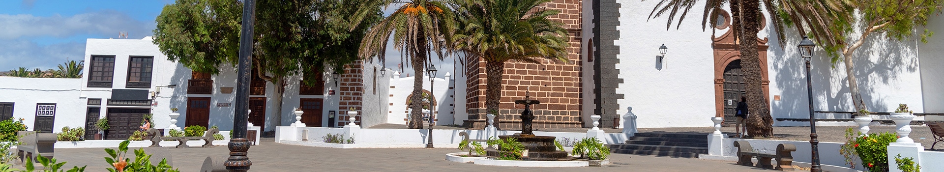 La tua vacanza **Teguise** inizia qui