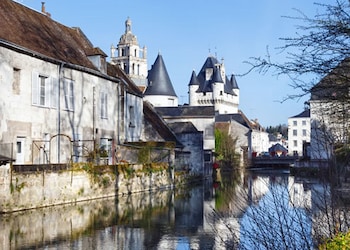 Loches