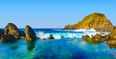 Percorso lungo la Costa Settentrionale, Porto Moniz e Funchal Percorso lungo la Costa Settentrionale, Porto Moniz e Funchal