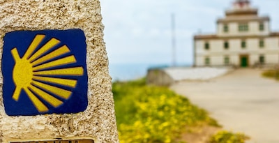 Cammino di Santiago a piedi: da Santiago di Compostela a Finisterre Cammino di Santiago a piedi: da Santiago di Compostela a Finisterre