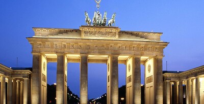 Greet Berlin Alexanderplatz