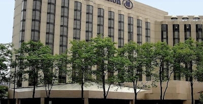 Hilton Rosemont   Chicago O'Hare