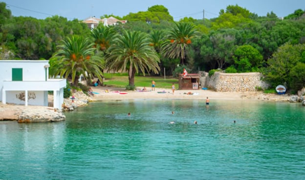 Cala Blanca: Cala Blanca. Offerte viaggi, vacanze, hotel, last minute e occasioni nelle Isole Baleari