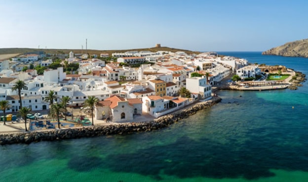Abbiamo una selezione di offerte per voli, hotel, pacchetti, auto a noleggio, ... Controllali tutte con il semplice tocco di un pulsante: Fornells: Autentico aroma marinaro