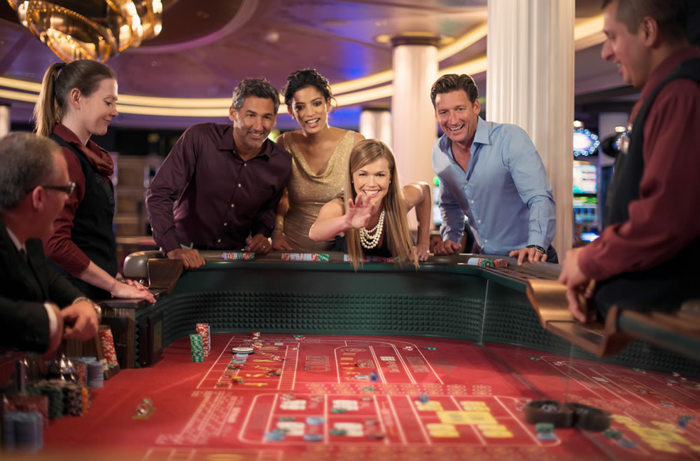 Foto Celebrity Reflection6