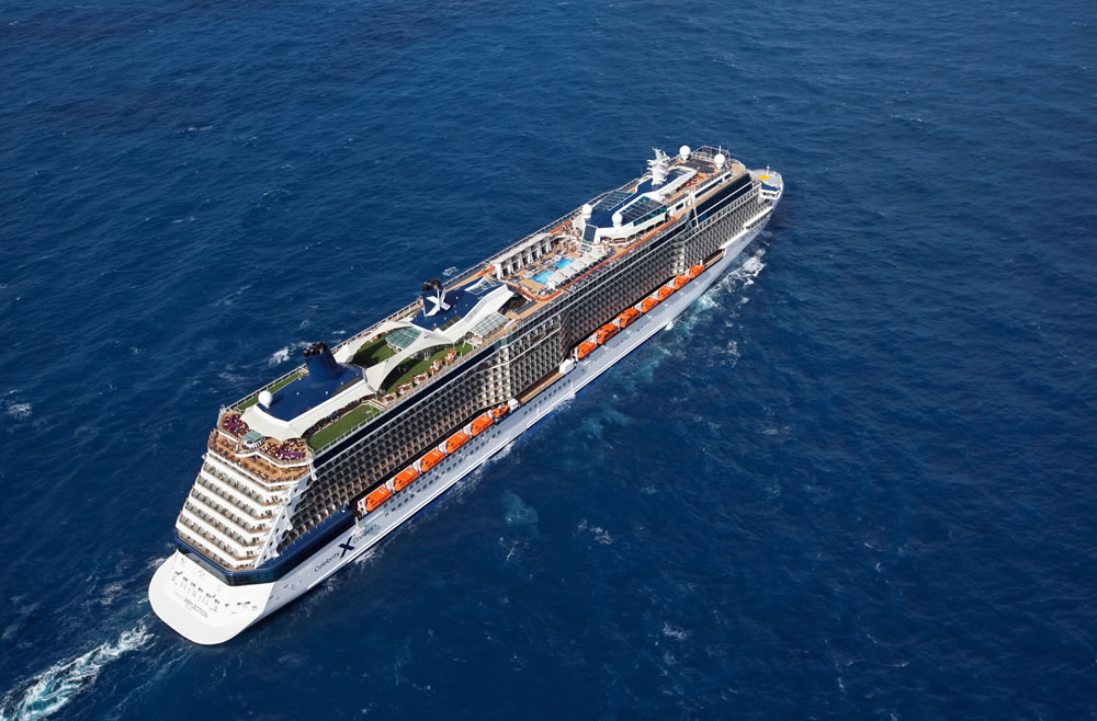 Foto Celebrity Reflection7