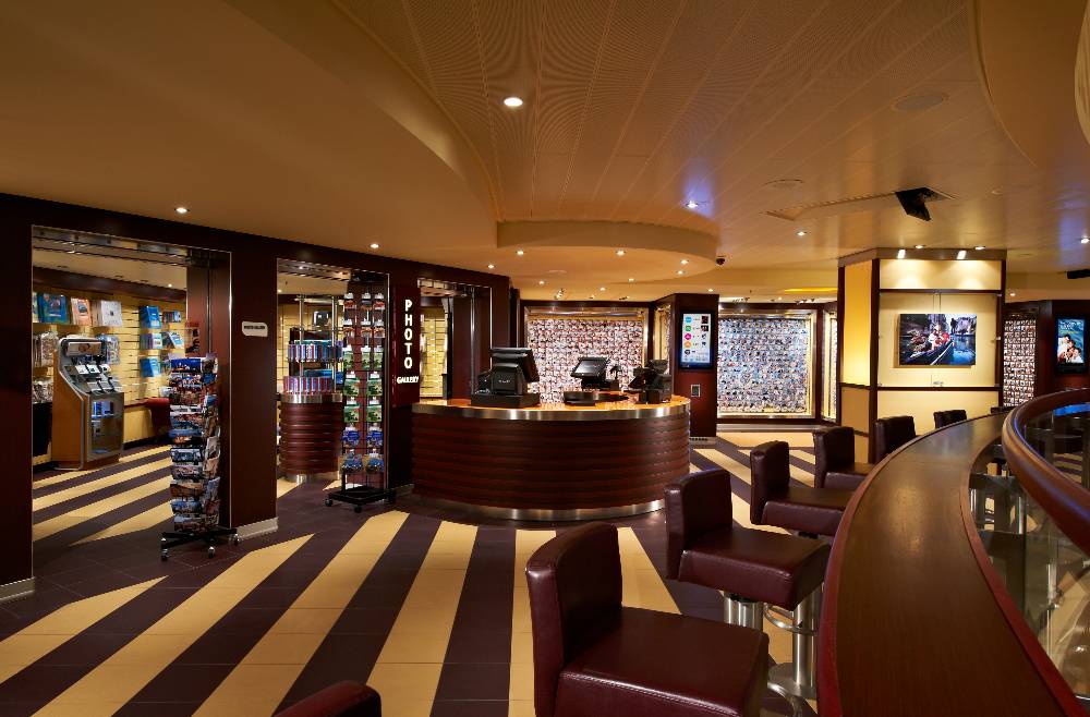 Foto Carnival Breeze25