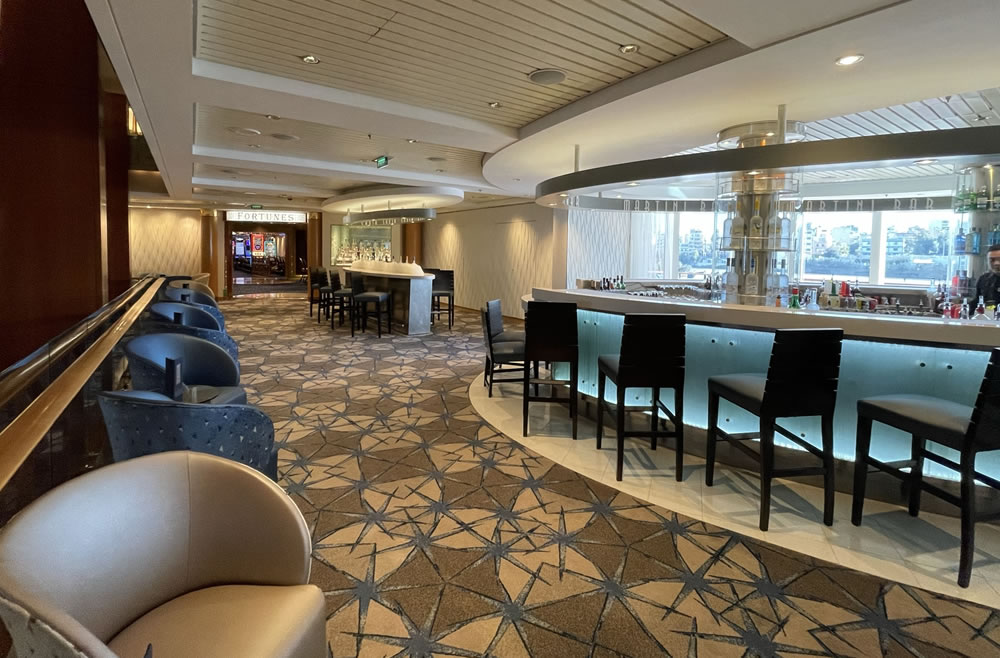 Foto Celebrity Infinity4