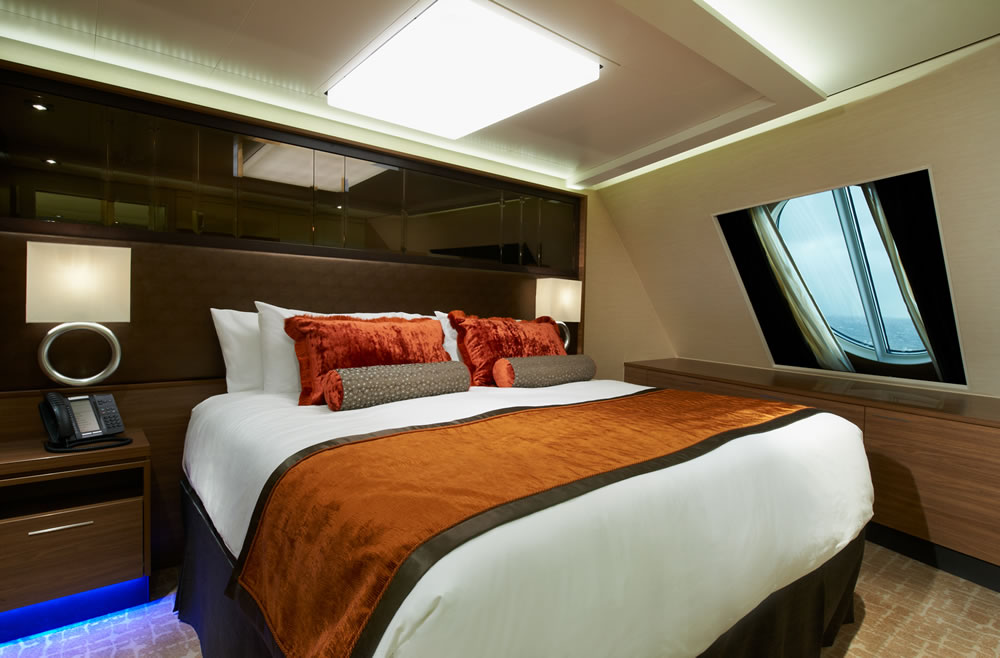 Foto Celebrity Reflection22