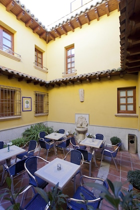Gallery - Hotel Casona De La Reyna