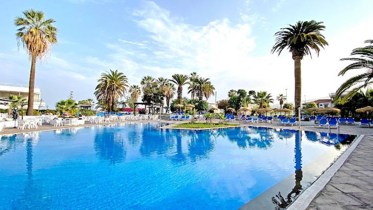 Gallery - Blue Sea Interpalace