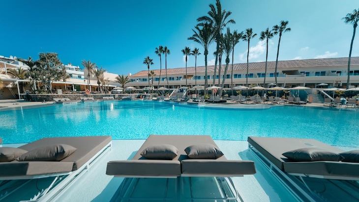 Gallery - Oasis Village