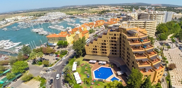 Gallery - Dom Pedro Marina