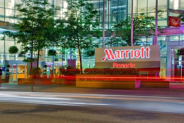 Gallery - Vancouver Marriott Pinnacle Downtown