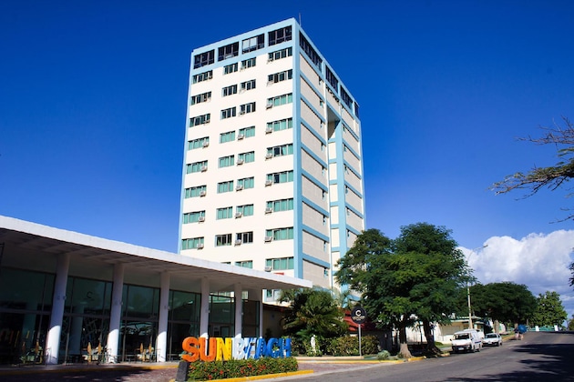 Gallery - Gran Caribe Sunbeach