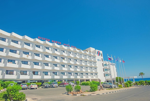 Gallery - Silver Sands Beach Hotel