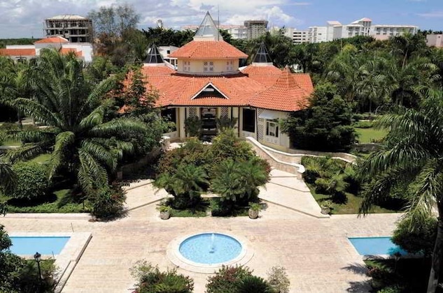 Gallery - Barcelo Capella All Inclusive