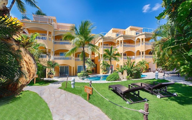 Gallery - Villa Taina