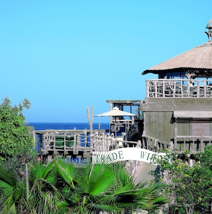Gallery - Parrotel Beach Resort