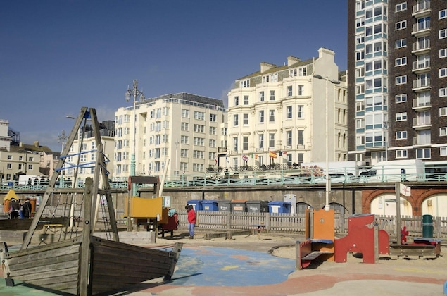 Gallery - Kings Hotel