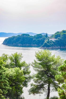 Gallery - Cape Kanapitsa Hotel & Suites