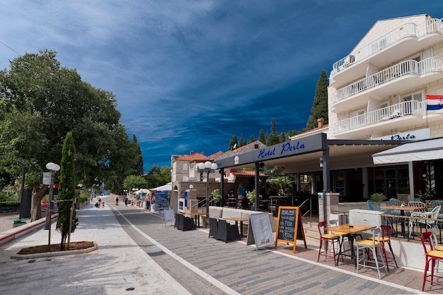 Gallery - Hotel Perla