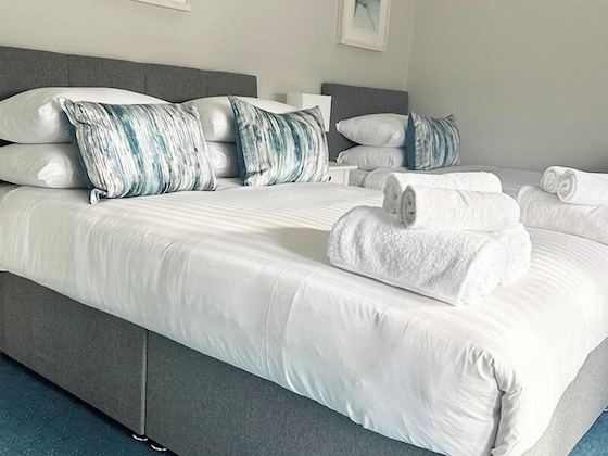 Gallery - The Mariner Hotel
