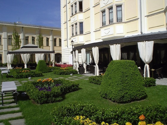 Gallery - Grand Visconti Palace