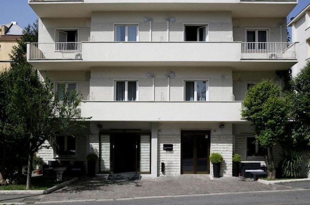 Gallery - C-Hotels Club House Roma