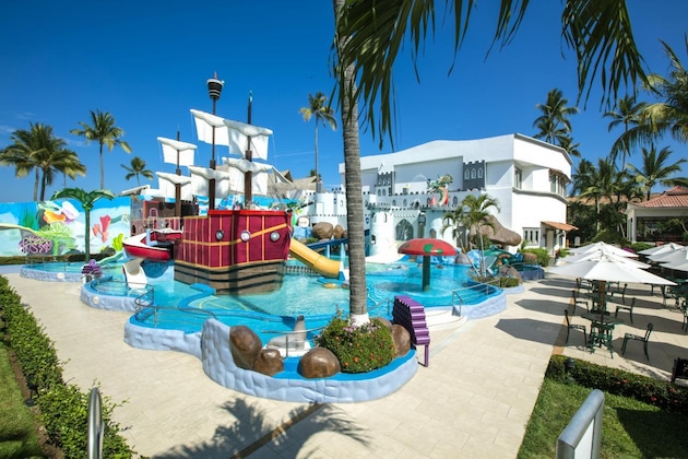 Gallery - Crown Paradise Club Puerto Vallarta All Inclusive