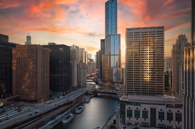 Gallery - Sheraton Grand Chicago Riverwalk