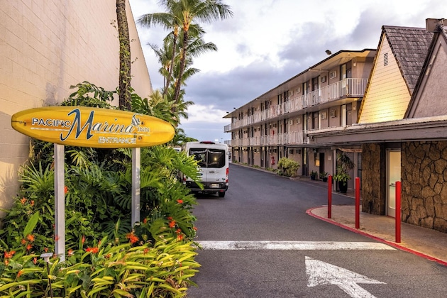Gallery - Pacific Marina Inn Airport Hotel