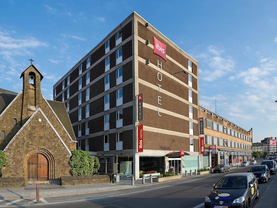Gallery - B&B Hotel Mons Gare