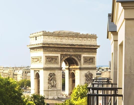 Gallery - Grand Hôtel Champs-Elysées