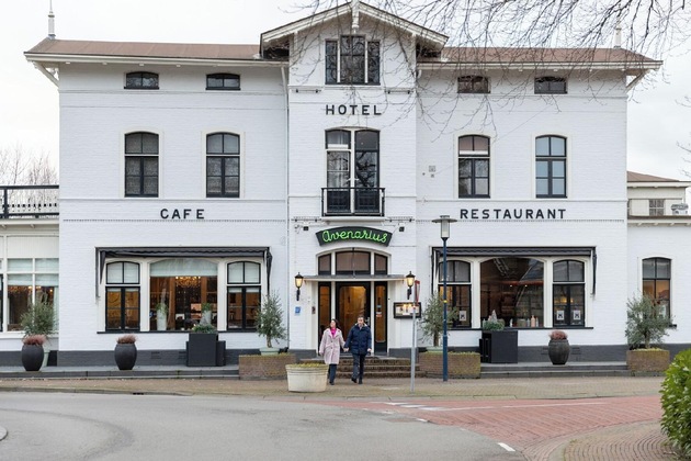 Gallery - Hampshire Avenarius