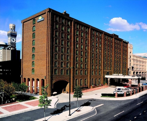 Gallery - Days Inn By Wyndham Baltimore Inner Harbor