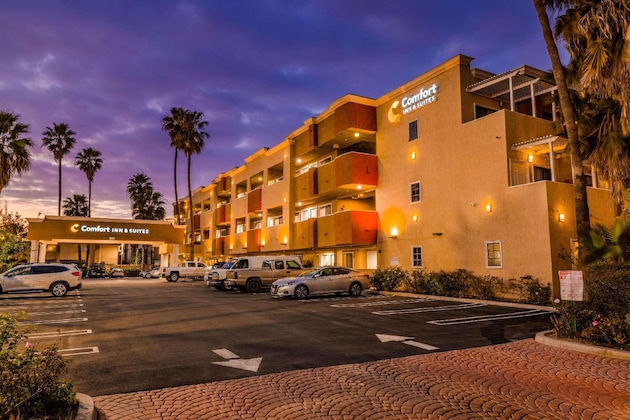 Gallery - Comfort Inn & Suites Huntington Beach