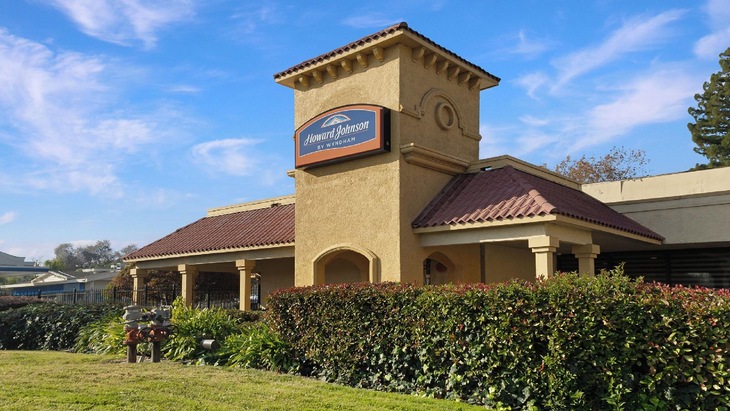 Gallery - Howard Johnson By Wyndham Sacramento Downtown