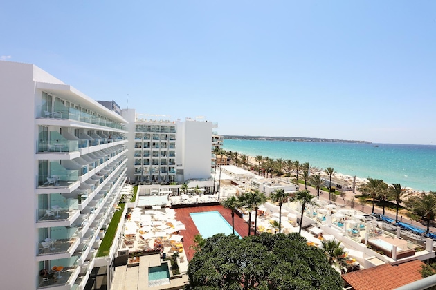 Gallery - Iberostar Waves Bahía de Palma