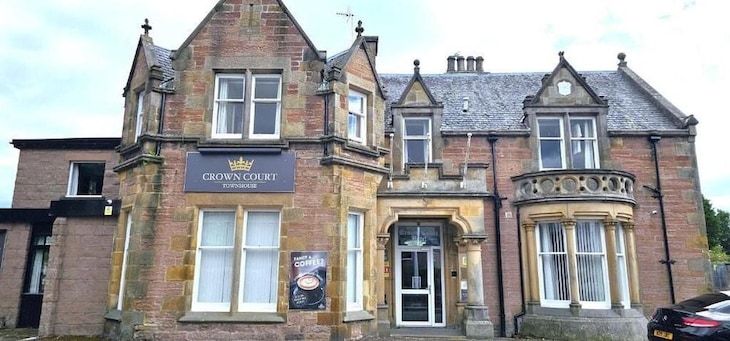Gallery - Crown Court Hotel & Bar.