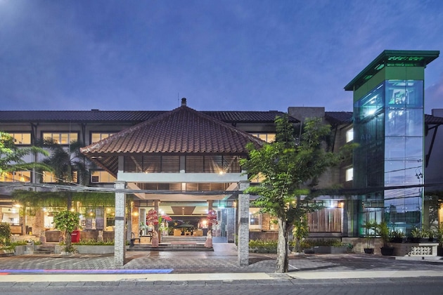 Gallery - The Lokha Legian Resort & Spa