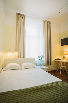 Gallery - Economy Hotel