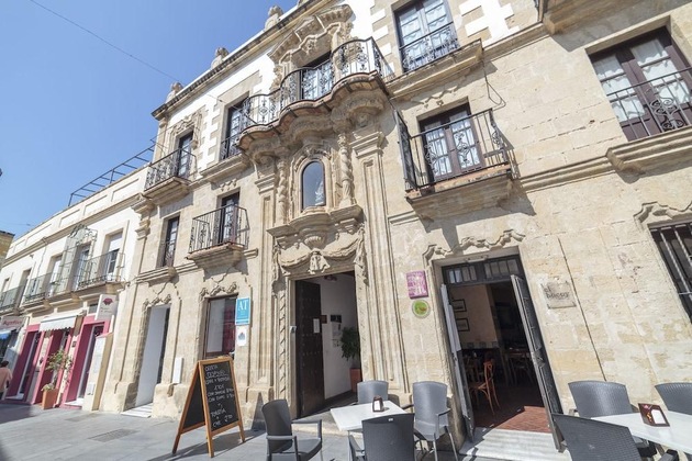 Gallery - Casa Palacio De Los Leones