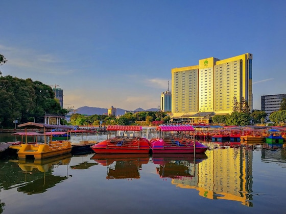 Gallery - Fuzhou Lakeside Hotel