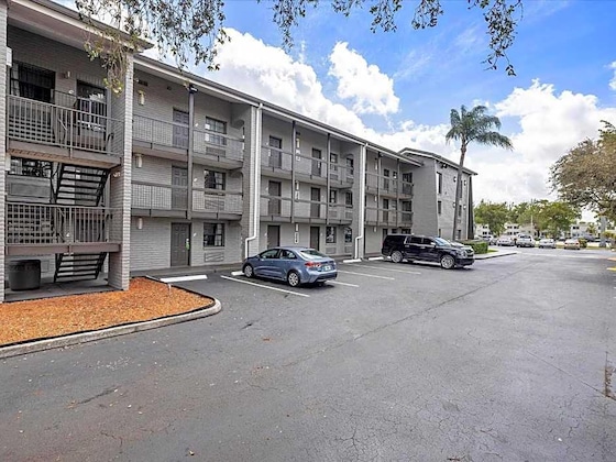 Gallery - La Quinta Inn By Wyndham Miami Airport North