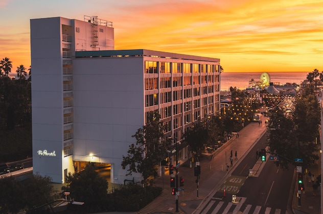 Gallery - The Pierside Santa Monica