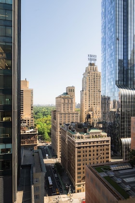 Gallery - The Manhattan Club