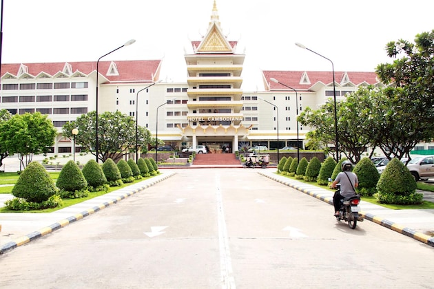 Gallery - Hotel Cambodiana