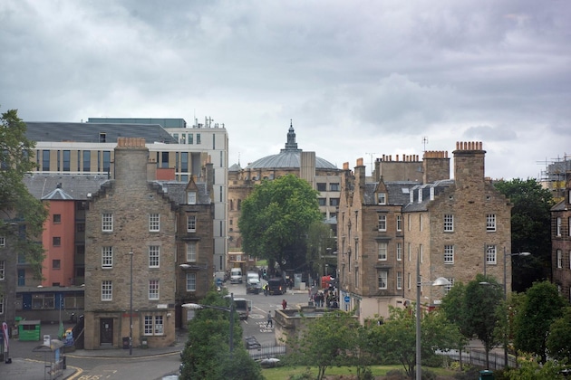 Gallery - Ten Hill Place Hotel